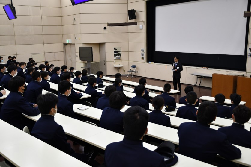 医学科第2学年への訓話