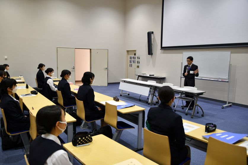 看護学科技官コース第1学年への訓話