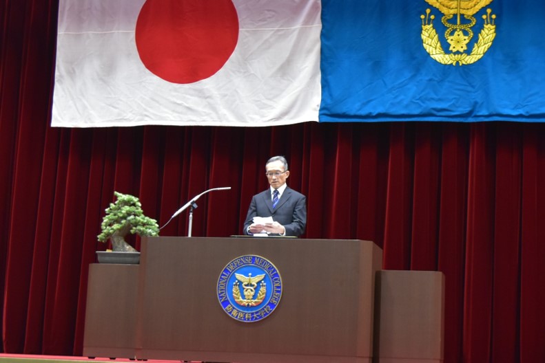 学校長訓示の様子