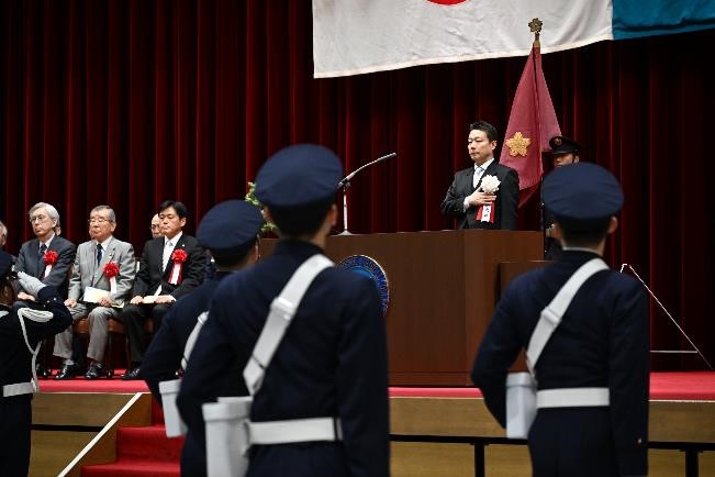 本田防衛副大臣入場の様子